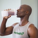 Proteína después de entrenar: el mito de la ventana anabólica de una hora