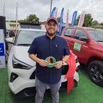 Yader Cinco, de Ciudad Darío, gana el segundo Toyota Yaris Cross de “Ahorrá y Ganá”