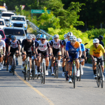 Banpro participa en carrera ciclista